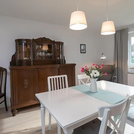 Sierksdorfer Weg 4a Oase