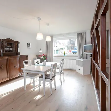 Sierksdorfer Weg 4a Oase Apartment *